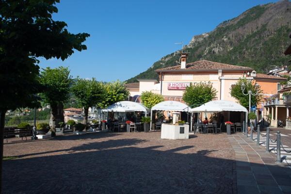 Hotel La Fenice E Sole Tremosine Exterior foto